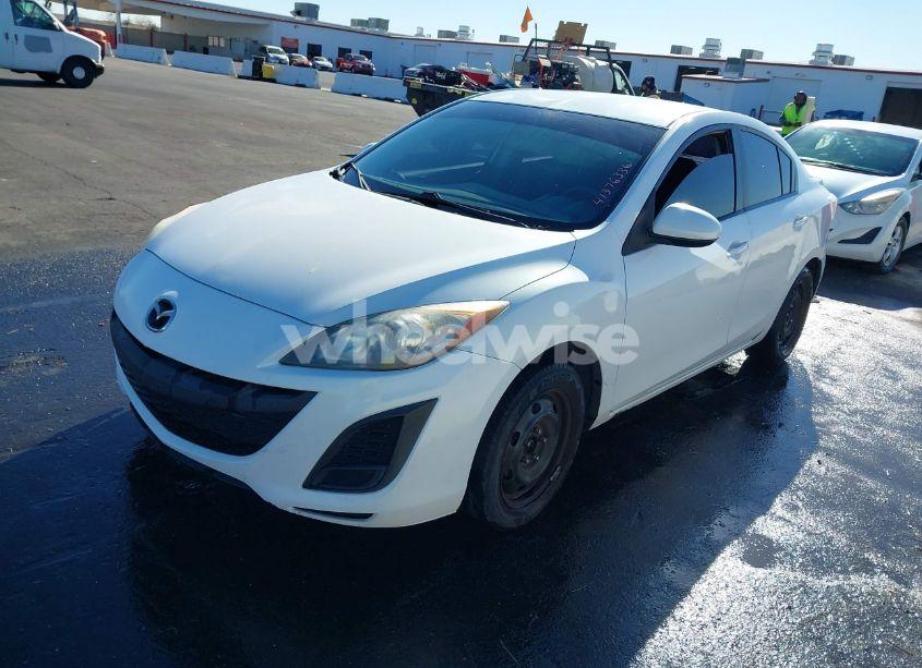 Photo 2 of 2011 Mazda Mazda3 I SPORT (VIN JM1BL1UF2B1448029)
