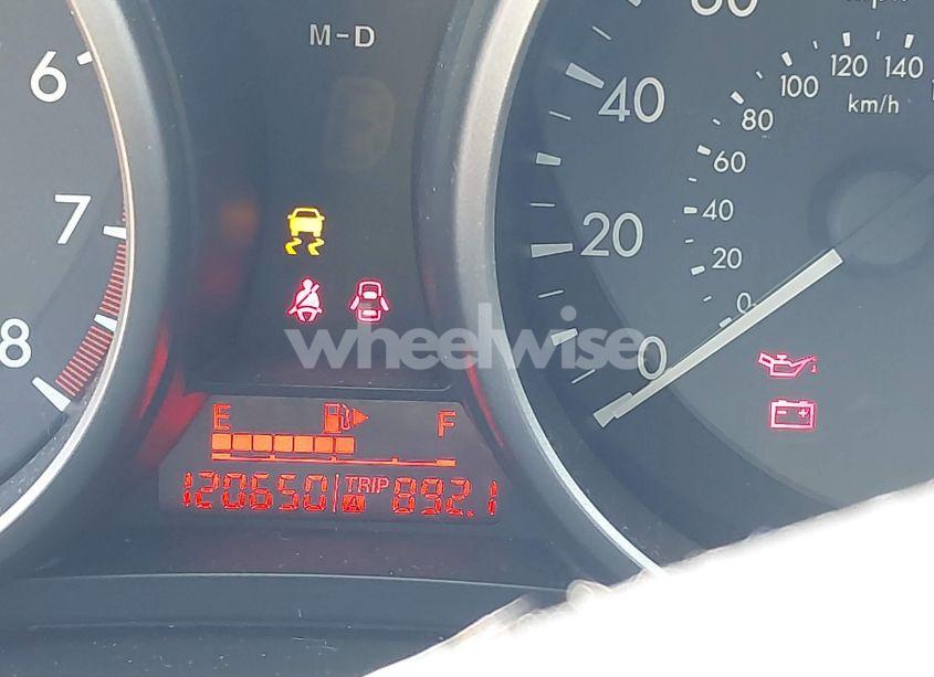 Photo 15 of 2011 Mazda Mazda3 I SPORT (VIN JM1BL1UF2B1460746)