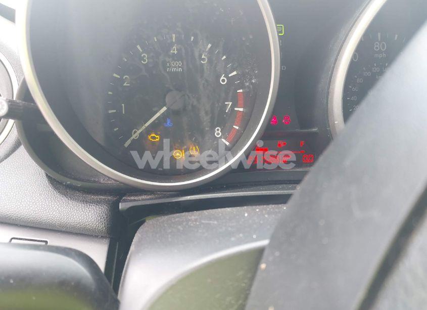 Photo 7 of 2011 Mazda Mazda3 I SPORT (VIN JM1BL1UF2B1481192)