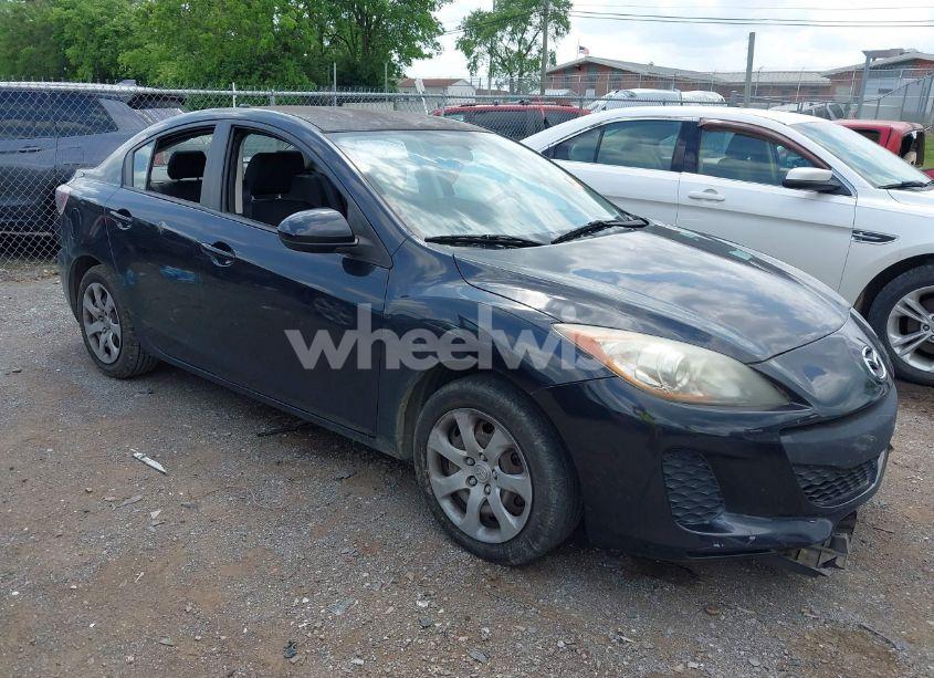 2012 Mazda Mazda3 I SPORT (VIN JM1BL1UF2C1631299) main photo