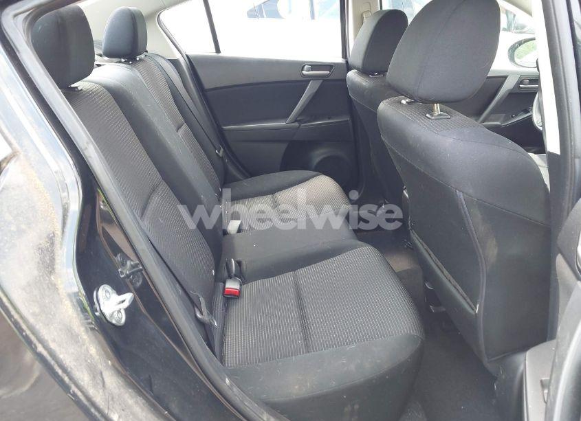 Photo 8 of 2012 Mazda Mazda3 I SPORT (VIN JM1BL1UF2C1631299)