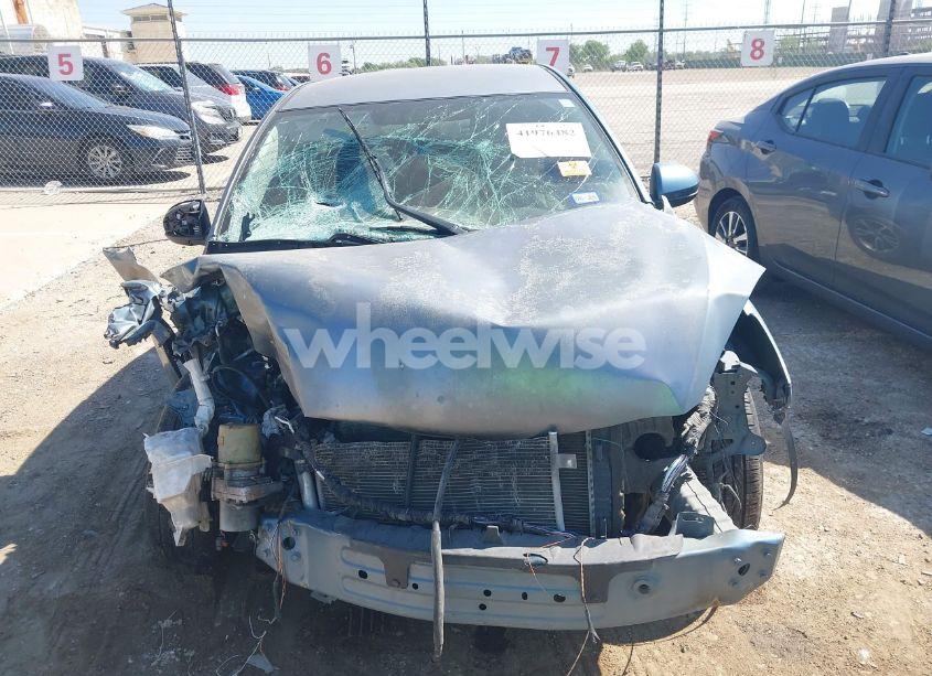 Photo 13 of 2011 Mazda Mazda3 I SPORT (VIN JM1BL1UF3B1408400)