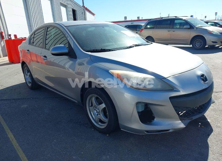 2012 Mazda Mazda3 I SPORT (VIN JM1BL1UF3C1532765) main photo