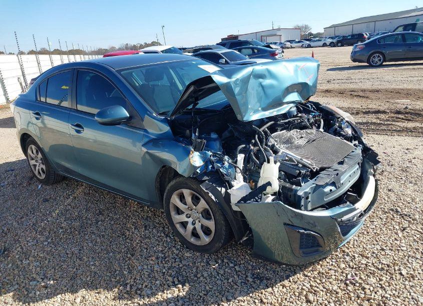 2011 Mazda Mazda3 I SPORT (VIN JM1BL1UF4B1366531) main photo