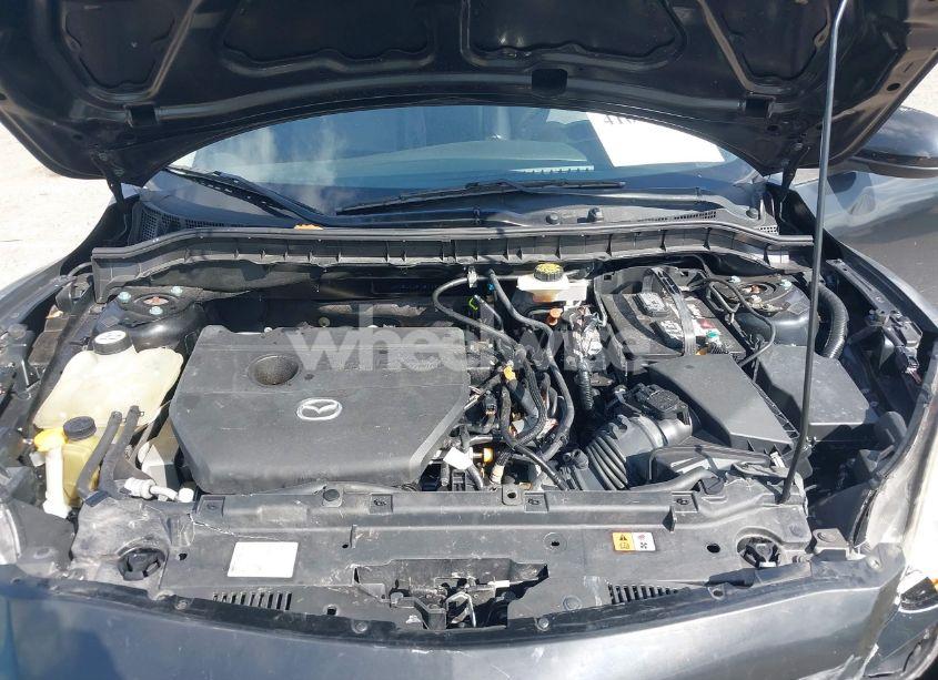 Photo 10 of 2011 Mazda Mazda3 I SPORT (VIN JM1BL1UF4B1481808)