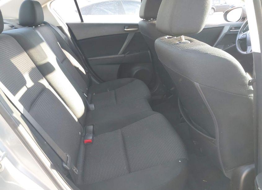 Photo 8 of 2012 Mazda Mazda3 I SPORT (VIN JM1BL1UF4C1523959)