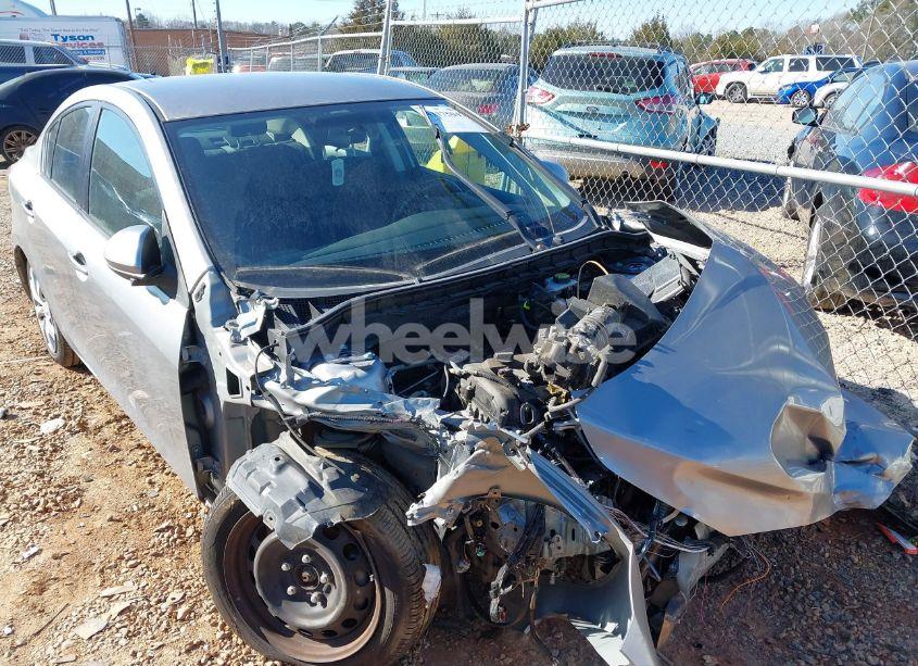 Photo 6 of 2012 Mazda Mazda3 I SPORT (VIN JM1BL1UF4C1565161)