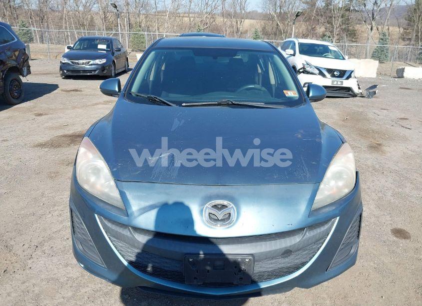 Photo 6 of 2011 Mazda Mazda3 I SPORT (VIN JM1BL1UF5B1378073)