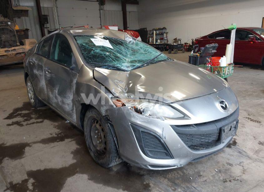 2011 Mazda Mazda3 I SPORT (VIN JM1BL1UF5B1407233) main photo