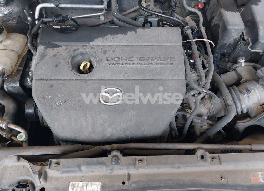 Photo 10 of 2011 Mazda Mazda3 I SPORT (VIN JM1BL1UF5B1407233)