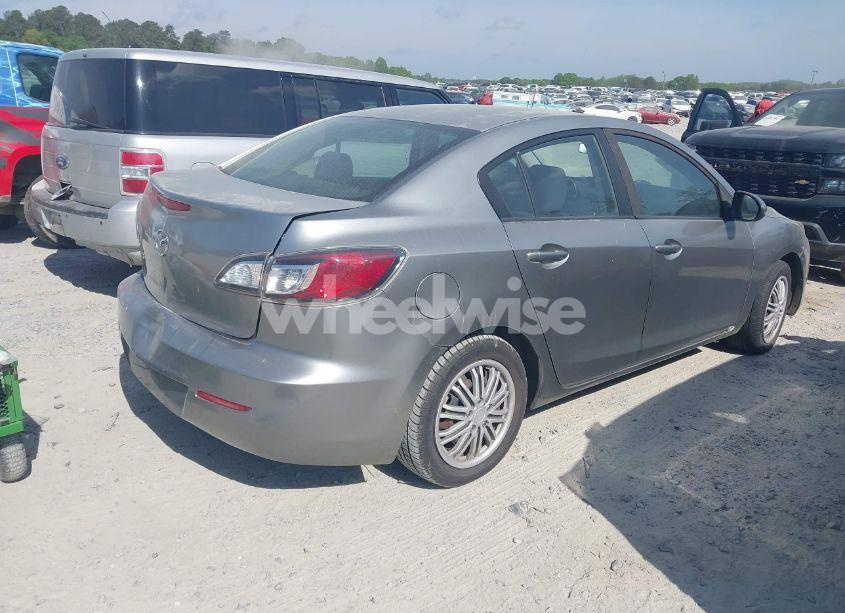 Photo 4 of 2012 Mazda Mazda3 I SPORT (VIN JM1BL1UF5C1577271)