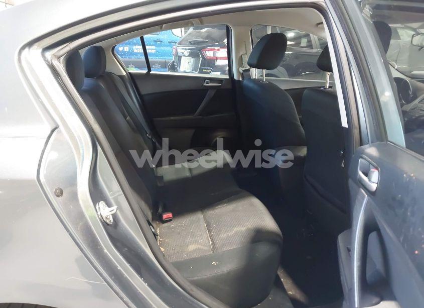 Photo 8 of 2012 Mazda Mazda3 I SPORT (VIN JM1BL1UF5C1615548)