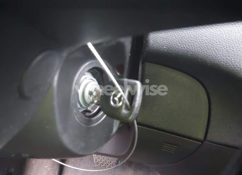 Photo 11 of 2011 Mazda Mazda3 I SPORT (VIN JM1BL1UF6B1407029)