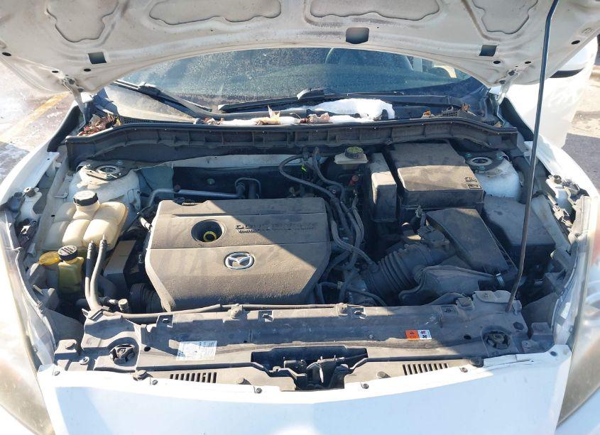 Photo 10 of 2012 Mazda Mazda3 I SPORT (VIN JM1BL1UF6C1526605)