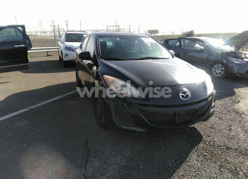 2011 Mazda Mazda3 I SPORT (VIN JM1BL1UF7B1395344) main photo