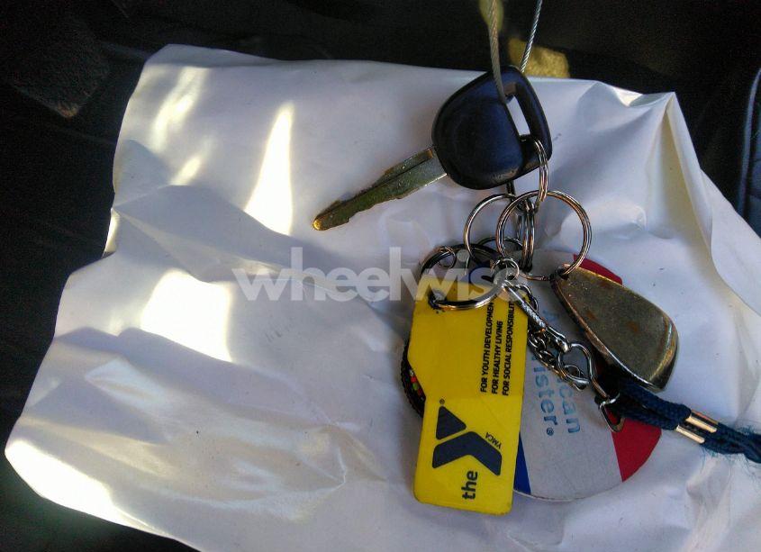 Photo 11 of 2011 Mazda Mazda3 I SPORT (VIN JM1BL1UF7B1395344)