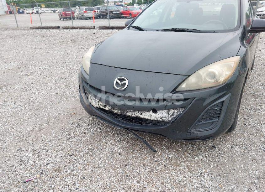 Photo 6 of 2011 Mazda Mazda3 I SPORT (VIN JM1BL1UF7B1448785)