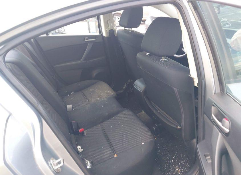 Photo 8 of 2012 Mazda Mazda3 (VIN JM1BL1UF7C1521509)