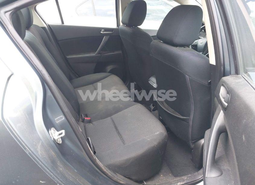 Photo 7 of 2012 Mazda Mazda3 I SPORT (VIN JM1BL1UF7C1528363)