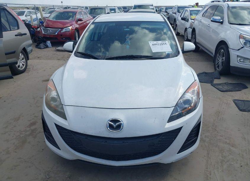 Photo 12 of 2011 Mazda Mazda3 I SPORT (VIN JM1BL1UF8B1373577)