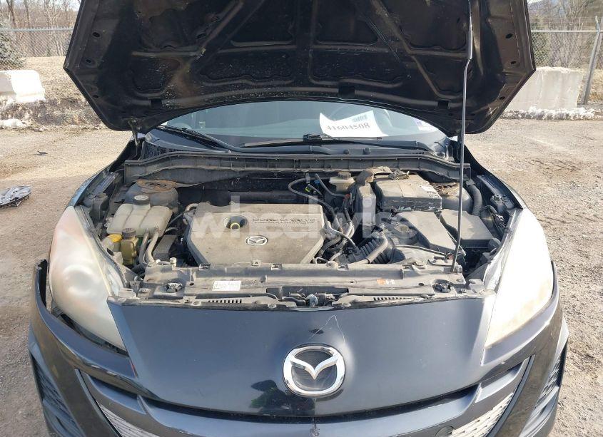 Photo 10 of 2011 Mazda Mazda3 I SPORT (VIN JM1BL1UF8B1436760)