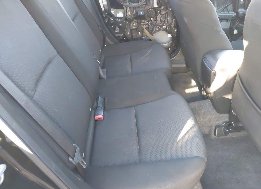 Photo 8 of 2011 Mazda Mazda3 I SPORT (VIN JM1BL1UF8B1461190)