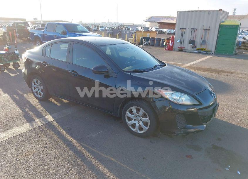 2012 Mazda Mazda3 I SPORT (VIN JM1BL1UF8C1529120) main photo