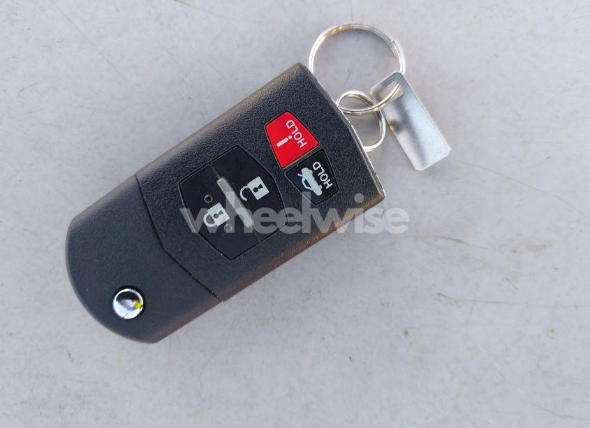 Photo 11 of 2012 Mazda Mazda3 I SPORT (VIN JM1BL1UF8C1529120)