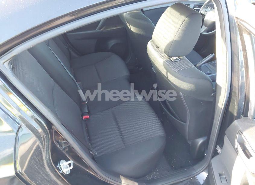 Photo 8 of 2012 Mazda Mazda3 I SPORT (VIN JM1BL1UF8C1529120)