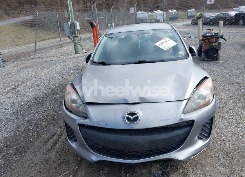 Photo 6 of 2012 Mazda Mazda3 I SPORT (VIN JM1BL1UF8C1554096)