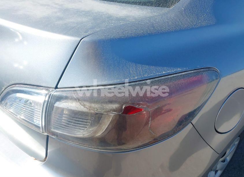 Photo 12 of 2011 Mazda Mazda3 I SPORT (VIN JM1BL1UF9B1393417)