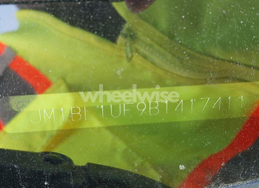 Photo 9 of 2011 Mazda Mazda3 I SPORT (VIN JM1BL1UF9B1417411)