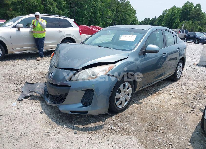 Photo 2 of 2012 Mazda Mazda3 I SPORT (VIN JM1BL1UF9C1523634)