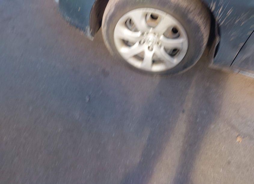 Photo 6 of 2011 Mazda Mazda3 I SPORT (VIN JM1BL1UFXB1457884)