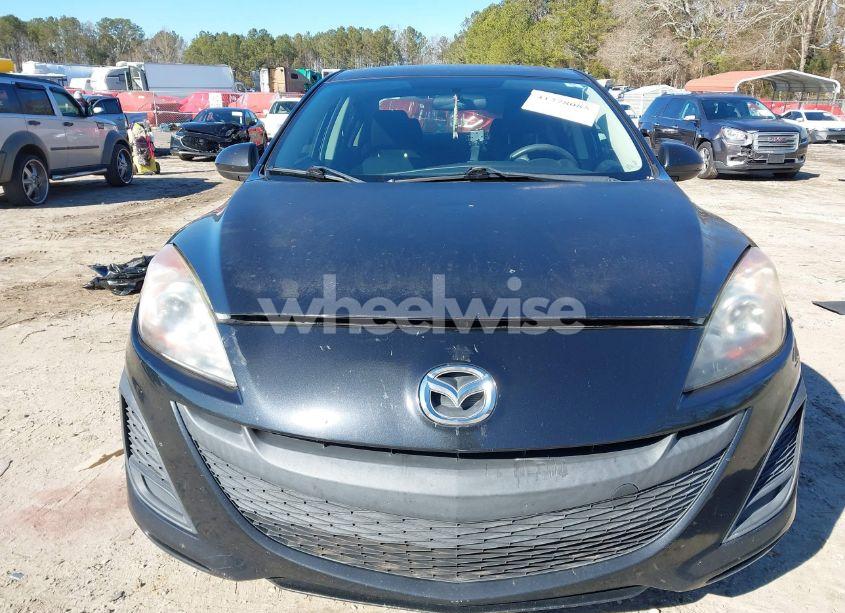 Photo 12 of 2011 Mazda Mazda3 I SPORT (VIN JM1BL1UFXB1485538)