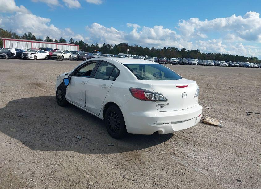 Photo 3 of 2012 Mazda Mazda3 I SPORT (VIN JM1BL1UFXC1552205)