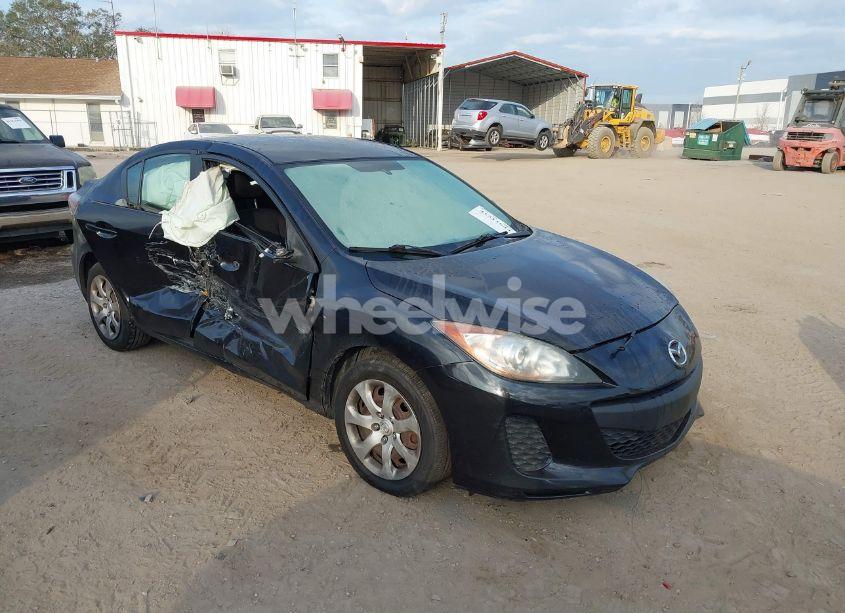 2012 Mazda Mazda3 I SPORT (VIN JM1BL1UG0C1502132) main photo