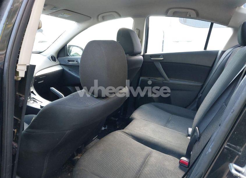 Photo 8 of 2012 Mazda Mazda3 I SPORT (VIN JM1BL1UG0C1530996)