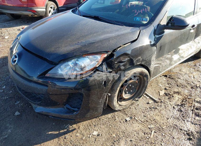 Photo 6 of 2012 Mazda Mazda3 I SPORT (VIN JM1BL1UG0C1562041)