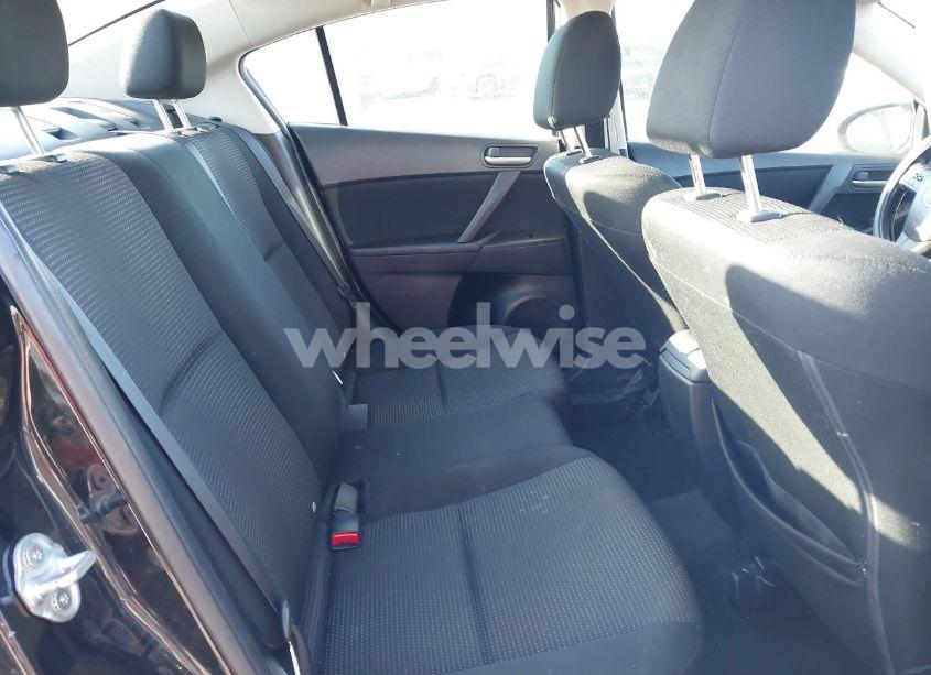 Photo 8 of 2012 Mazda Mazda3 I SPORT (VIN JM1BL1UG0C1562041)