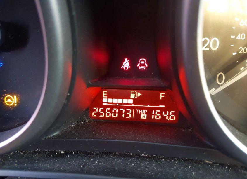 Photo 15 of 2011 Mazda Mazda3 (VIN JM1BL1UG1B1418089)