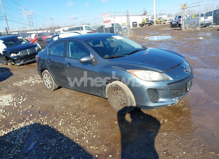 2012 Mazda Mazda3 I SPORT (VIN JM1BL1UG1C1543904) main photo