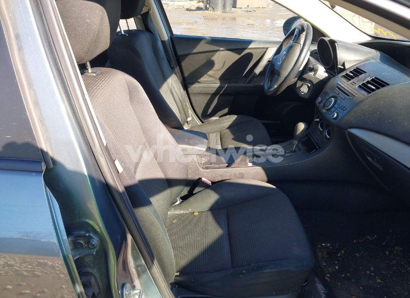 Photo 5 of 2012 Mazda Mazda3 I SPORT (VIN JM1BL1UG1C1543904)