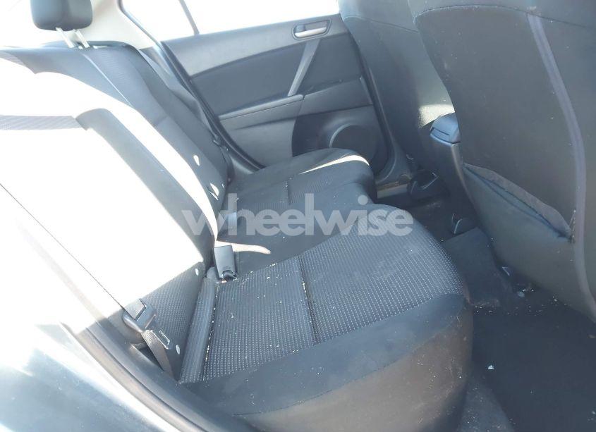 Photo 8 of 2012 Mazda Mazda3 I SPORT (VIN JM1BL1UG1C1543904)