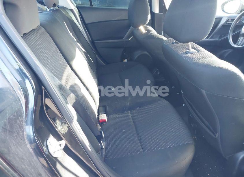 Photo 8 of 2012 Mazda Mazda3 I SPORT (VIN JM1BL1UG1C1551257)