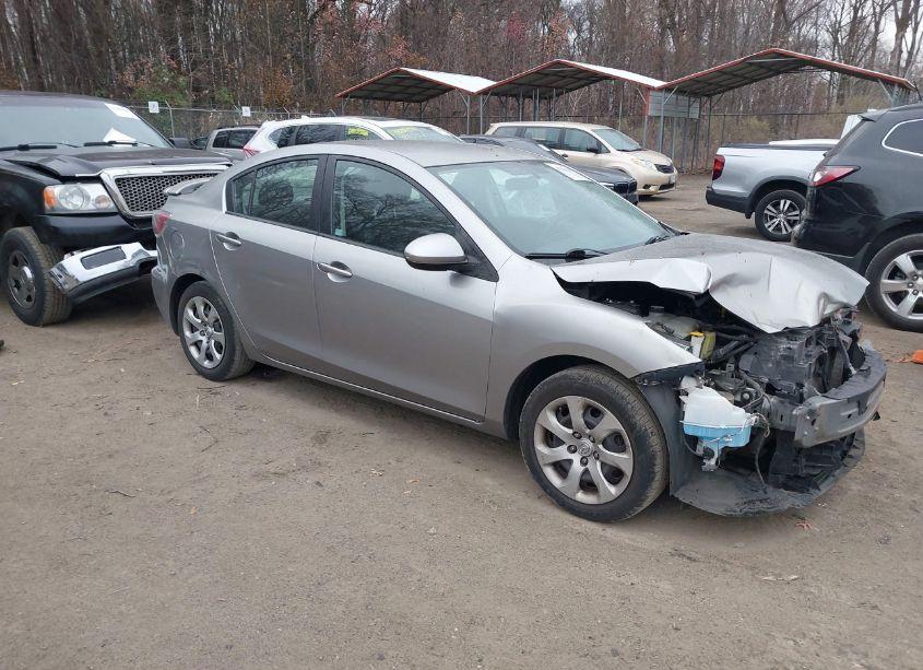 2012 Mazda Mazda3 I SPORT (VIN JM1BL1UG1C1572979) main photo