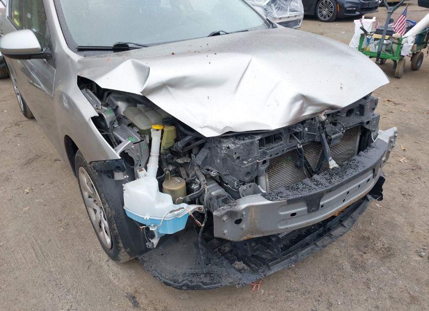 Photo 6 of 2012 Mazda Mazda3 I SPORT (VIN JM1BL1UG1C1572979)