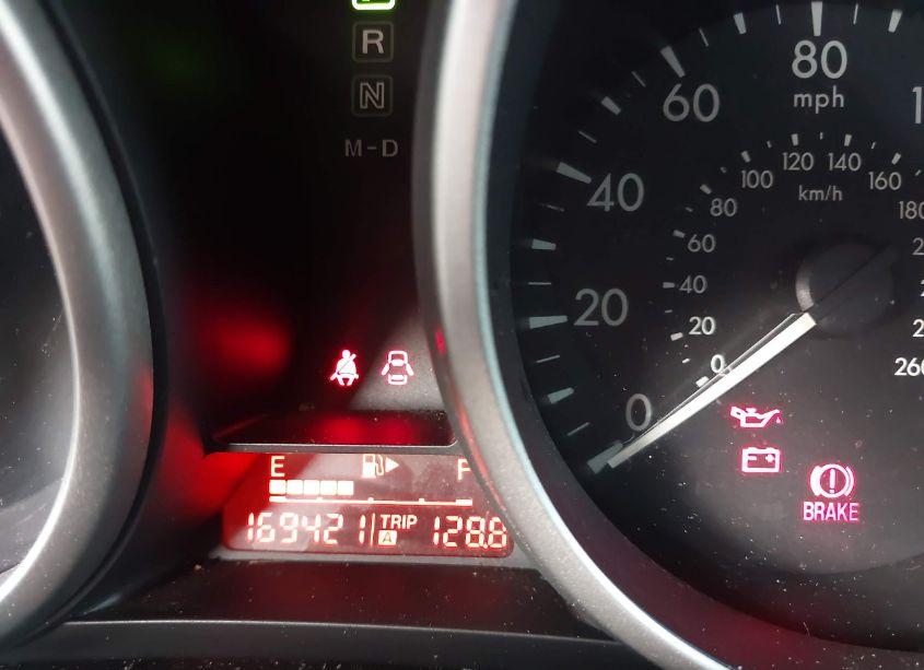 Photo 15 of 2011 Mazda Mazda3 I SPORT (VIN JM1BL1UG2B1370716)