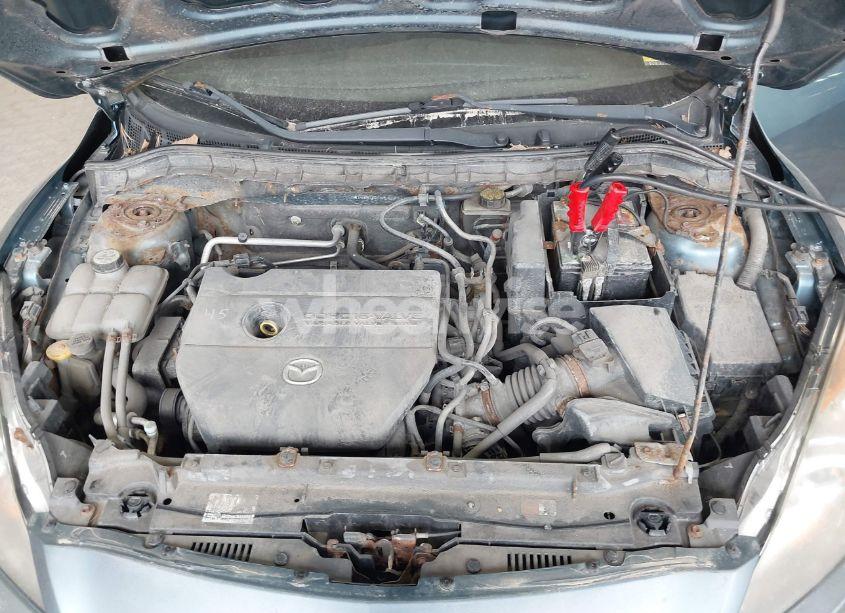 Photo 10 of 2011 Mazda Mazda3 I SPORT (VIN JM1BL1UG2B1385085)