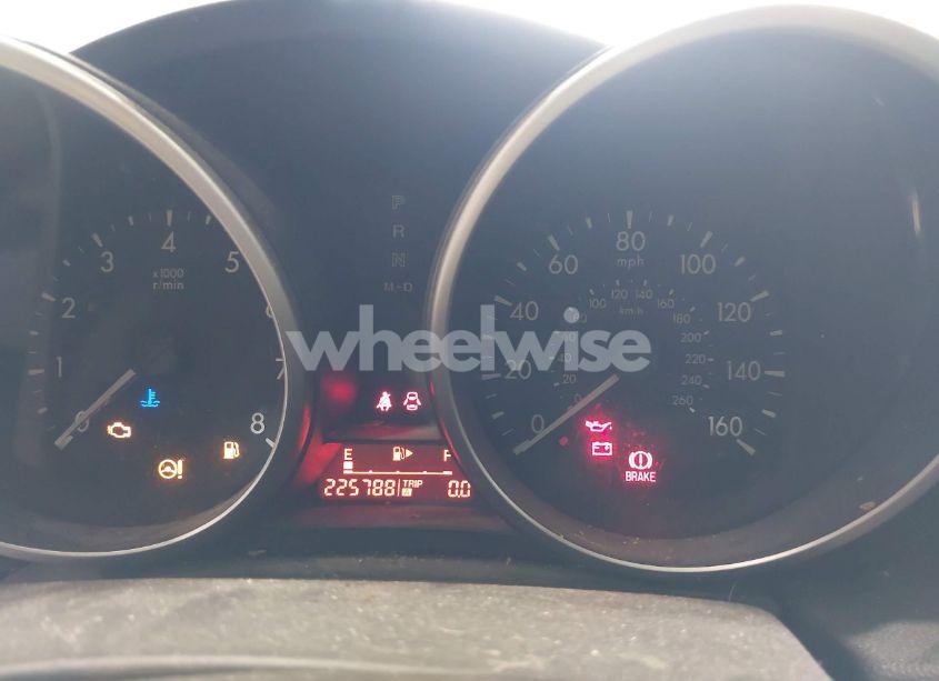 Photo 7 of 2011 Mazda Mazda3 I SPORT (VIN JM1BL1UG2B1385085)